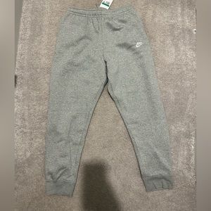 Brand New Nike Men’s Sweatpants Joggers